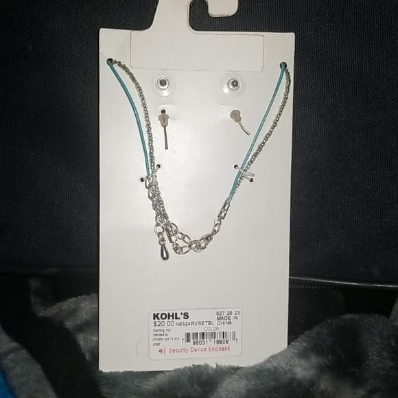 Beautiful set - Picture 2 of 4